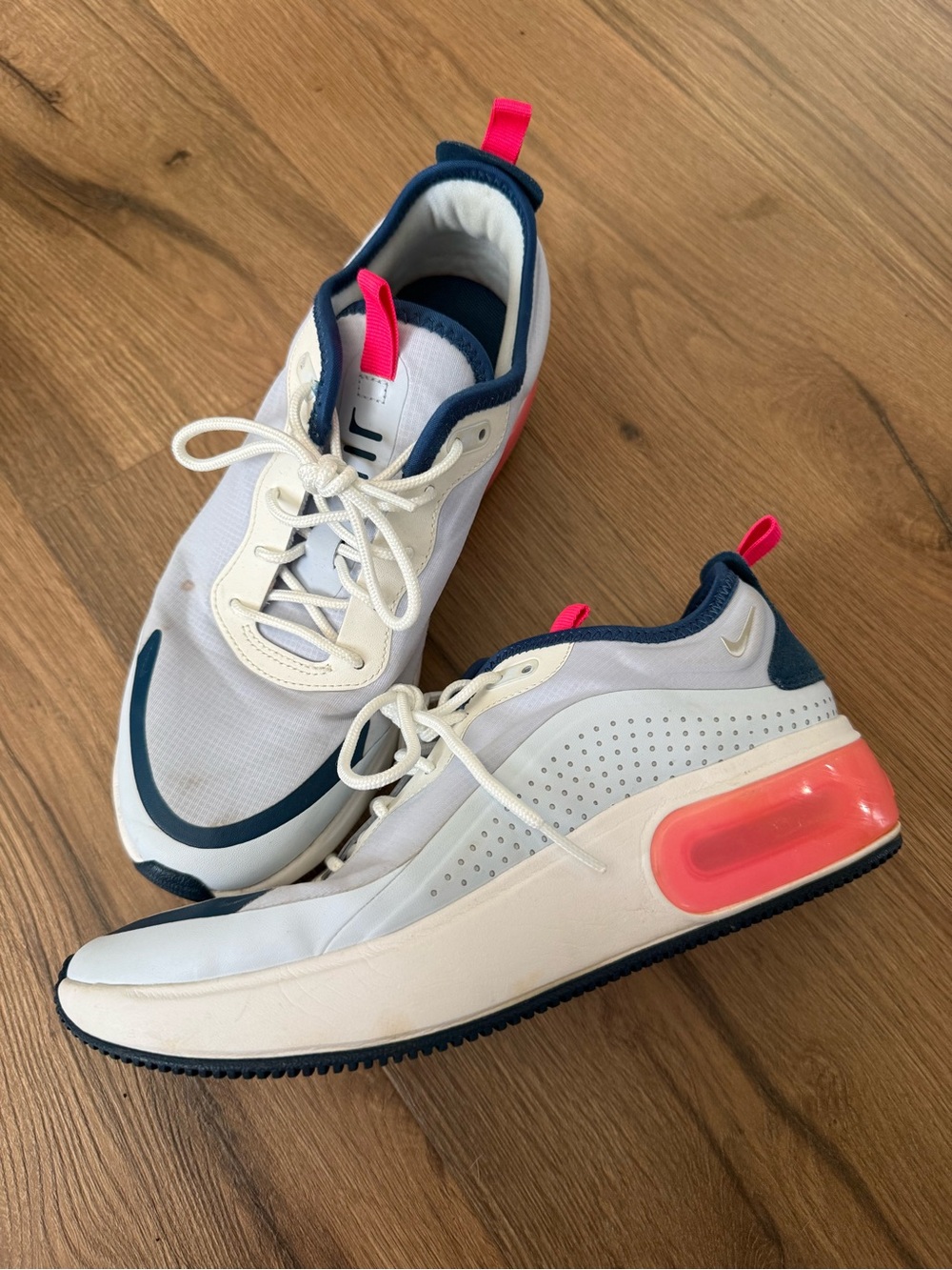 Nike Women's White Sneakers with Navy Trim and Pink Heel